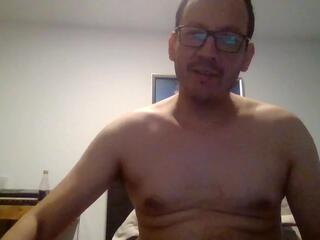 Elver Gatiesa webcam model stream image