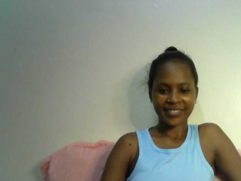 prettydoll2 webcam model stream image