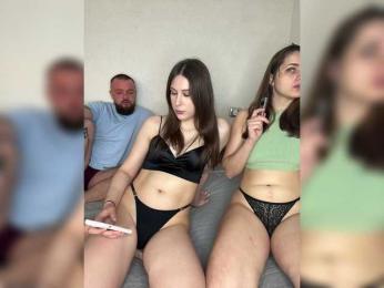 Cherry-berryViking webcam bongacams model stream image