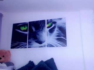 agathaferrer webcam model stream image