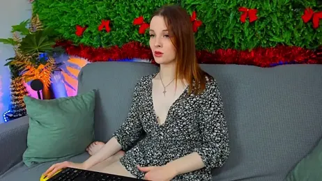 AprilAvery webcam model stream image