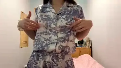 Adel_strongwoman webcam model stream image