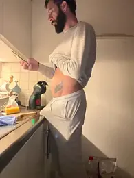 Michel_huge webcam model stream image