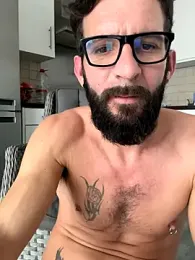 Michel_huge webcam model stream image