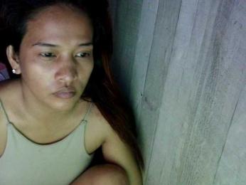 Rainie webcam model stream image