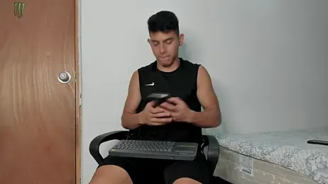 andrew_rose_ webcam model stream image