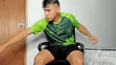 andrew_rose_ webcam model stream image