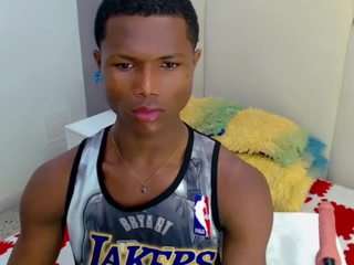 joel-black webcam model stream image