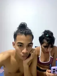 RoomExotic11 webcam model stream image