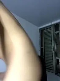 RoomExotic11 webcam model stream image