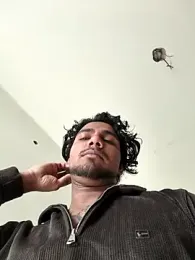 riya190 webcam model stream image