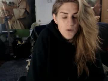 katiecutie_5 webcam model stream image