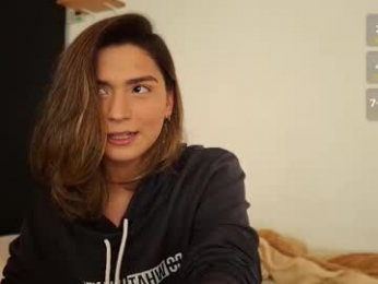 skyamber8v2 webcam model stream image