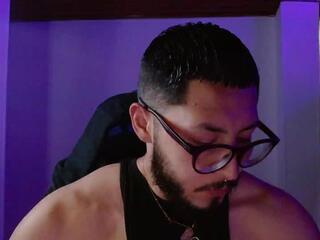 Thomas Spilios webcam model stream image