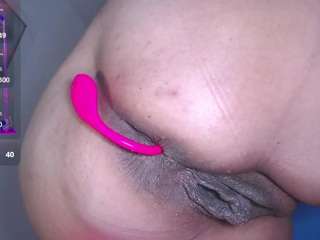 hotmilfsquirt webcam model stream image