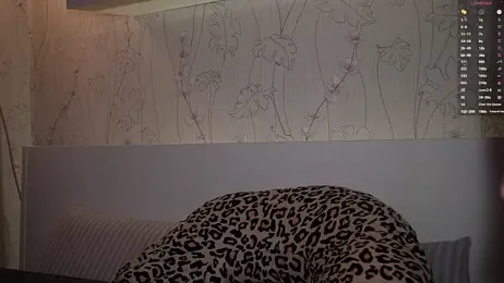 AnneVerity webcam model stream image