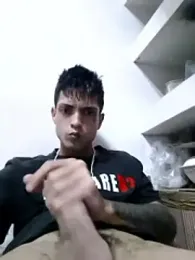 DanyCubanoCumm webcam model stream image