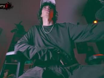 olliver___y webcam model stream image