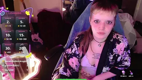 luna_luxx13 webcam model stream image