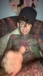 Invalidusers webcam model stream image