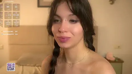 vivid_girls_vg webcam stripchat model stream image