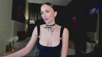 Beatrice_Brise webcam model stream image