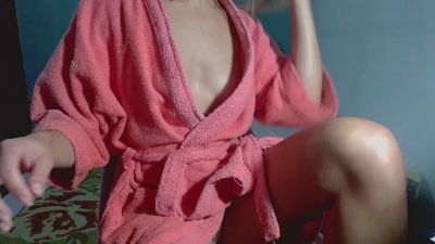 Emilly_ webcam model stream image