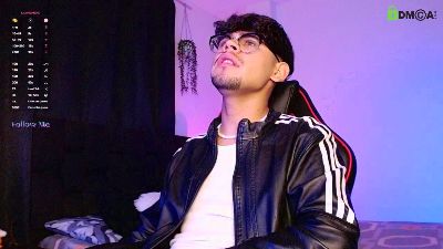 isaac_saenz webcam model stream image