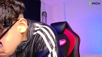 isaac_saenz webcam model stream image