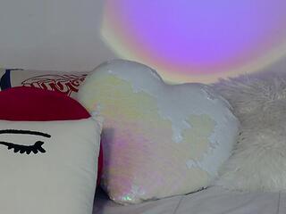 Alyssa Bonett webcam model stream image