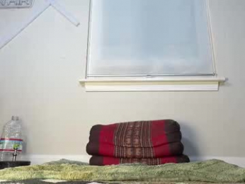 dreamybullxxx webcam model stream image