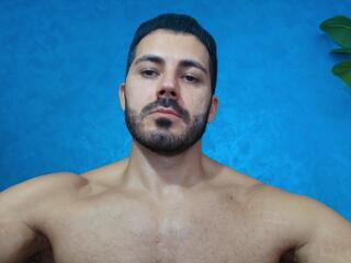 Cutler Q webcam model stream image