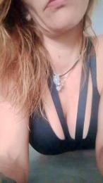 Tugerrera webcam model stream image
