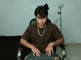 David Bless webcam model stream image