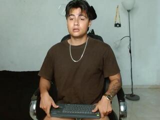 David Bless webcam model stream image