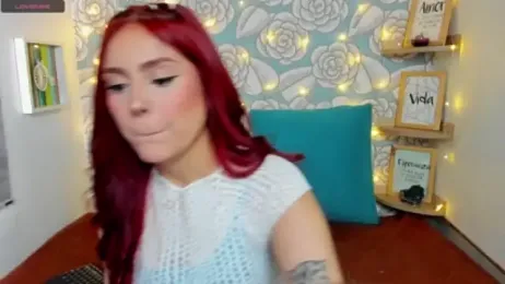 HazzelGray webcam model stream image