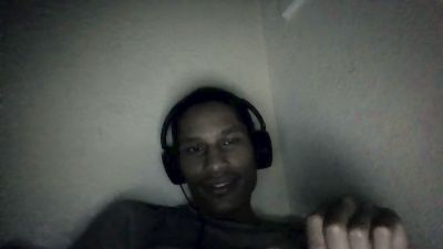 Bumbsyrasberry webcam model stream image