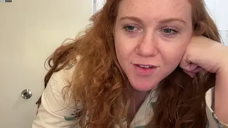 Scarlettredff webcam stripchat model stream image