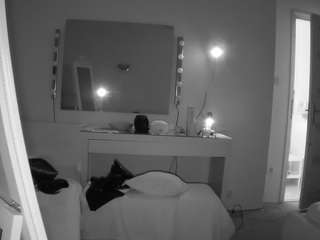 voyeurcam-julmodels-reallife-1 webcam model stream image