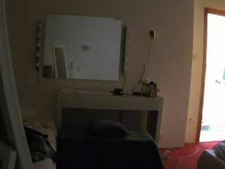 voyeurcam-julmodels-reallife-1 webcam model stream image