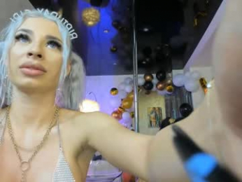 lisaakira webcam chaturbate model stream image