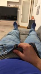 mister9824 webcam cam4 model stream image
