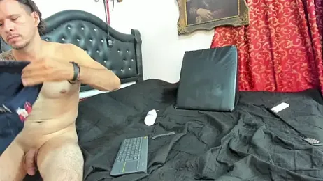 RocoAndHisGirls webcam stripchat model stream image