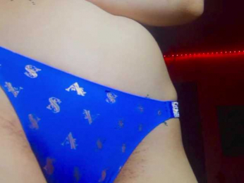 ArvillaHubright webcam model stream image