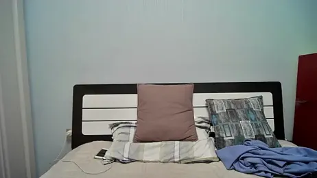 TuiGsuiqiuer webcam model stream image