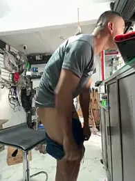 Paul22cm- webcam model stream image