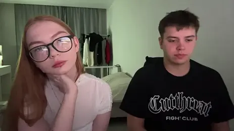 DexRed webcam model stream image