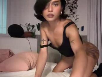 stargirlrising webcam model stream image