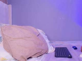 shenoa01 webcam model stream image