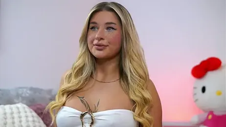 AvaShayy webcam model stream image